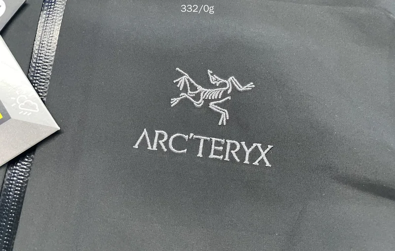 Jaqueta Arcteryx (com medidas) 3