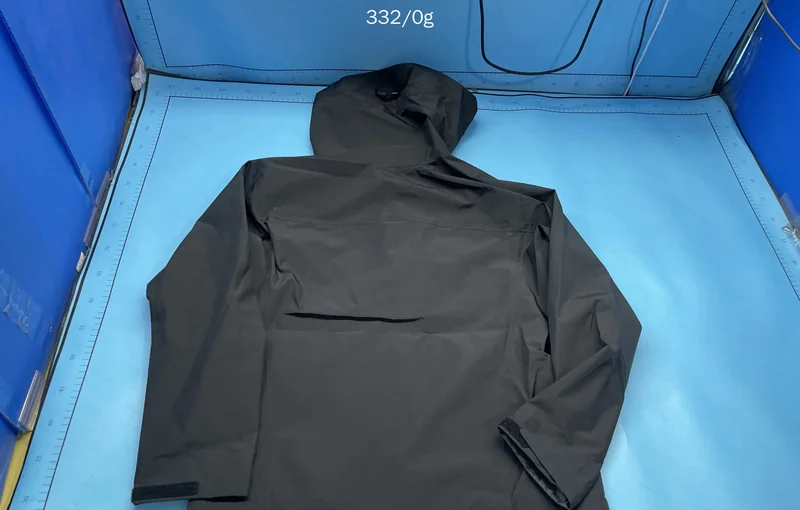 Jaqueta Arcteryx (com medidas) 6