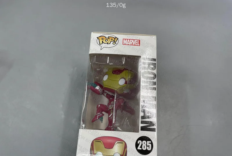 Funko Pops + Chaveiro Lego