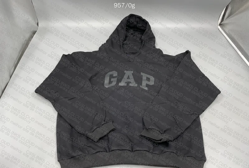 GAP x YEEZY - Sweatshirt (Returned) 2