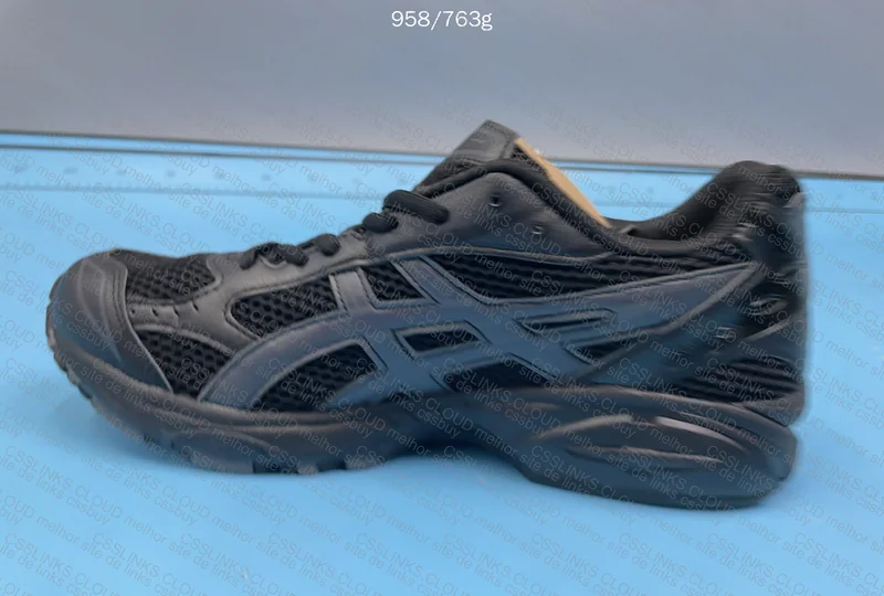 gel kayano black graphite? - blind box 4