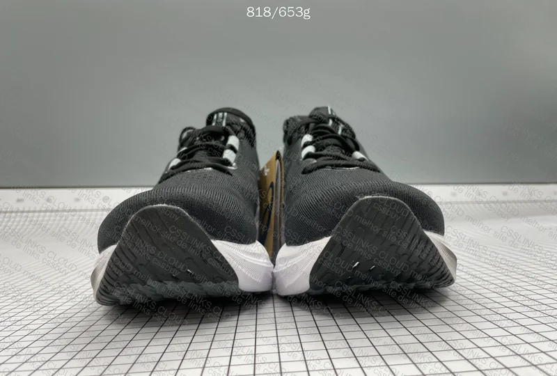 Gel Nimbus 26 2