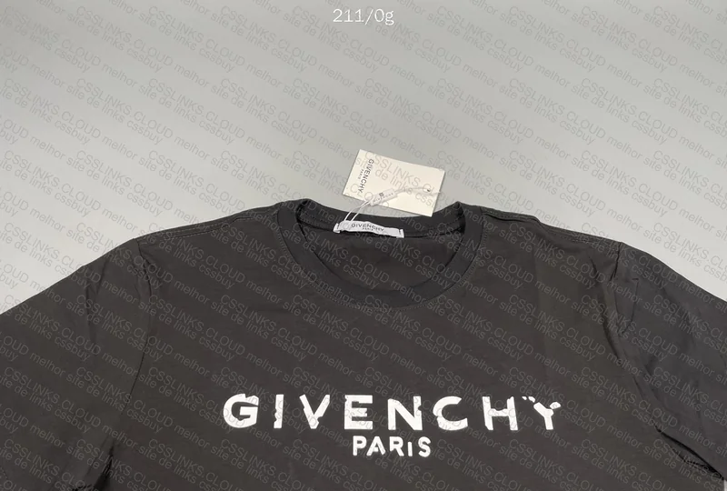 Givenchy T-Shirt