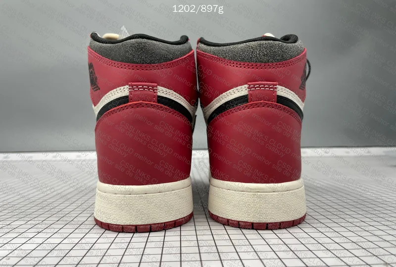 GL? AIR JORDAN CHICAGO LOST AND FOUND 3