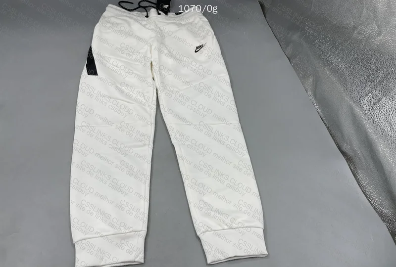 GL or Not? Nike Tech Fleece 1688 4
