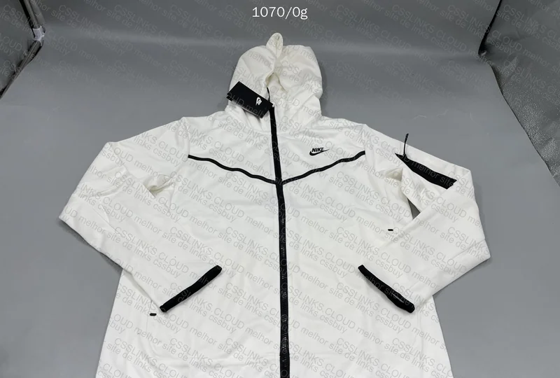 GL or Not? Nike Tech Fleece 1688 8