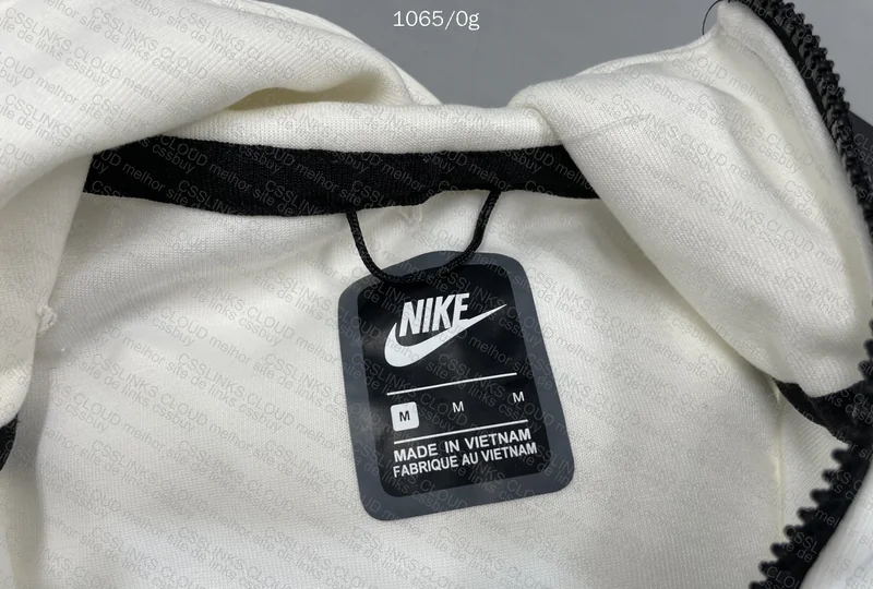 GL or RL? Nike Tech Fleece 6