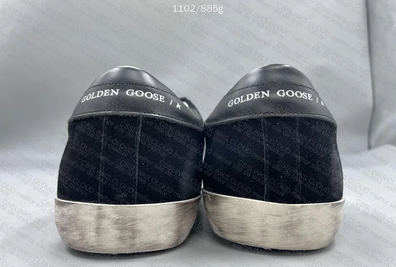 GOLDEN GOOSE 4