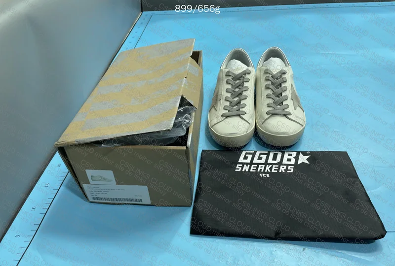 GOLDEN GOOSE 9