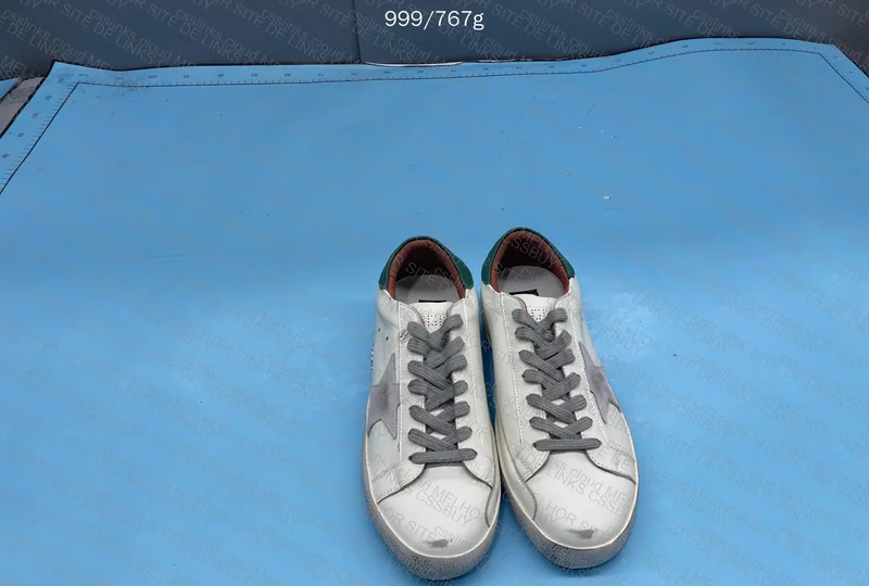 Golden Goose Blind box