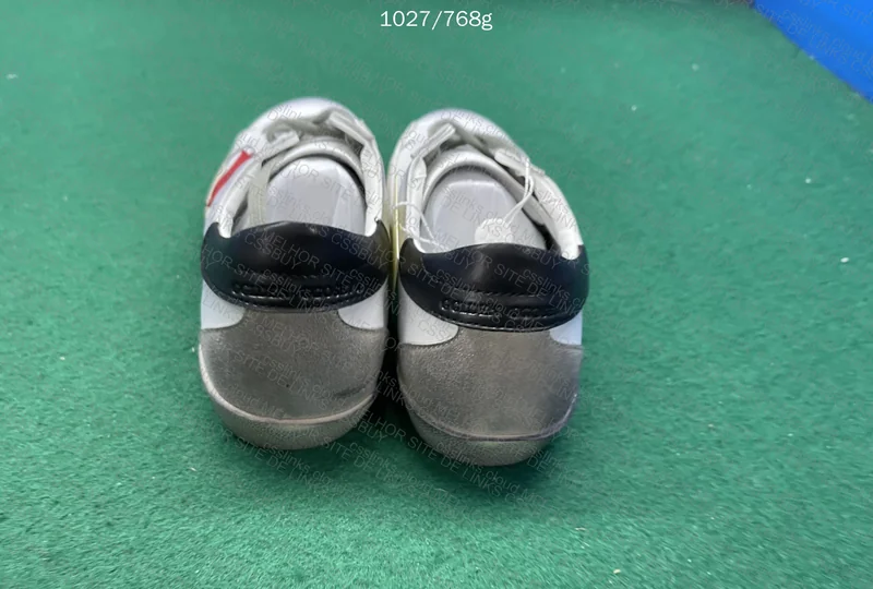 Golden Goose 150¥ 👀 4