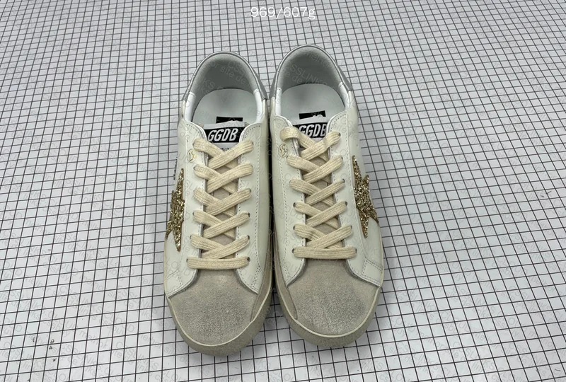 Golden goose mistery box SHARK-BREEDER 5