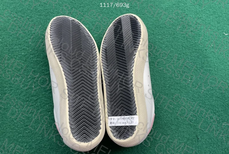 Golden Goose Superstar