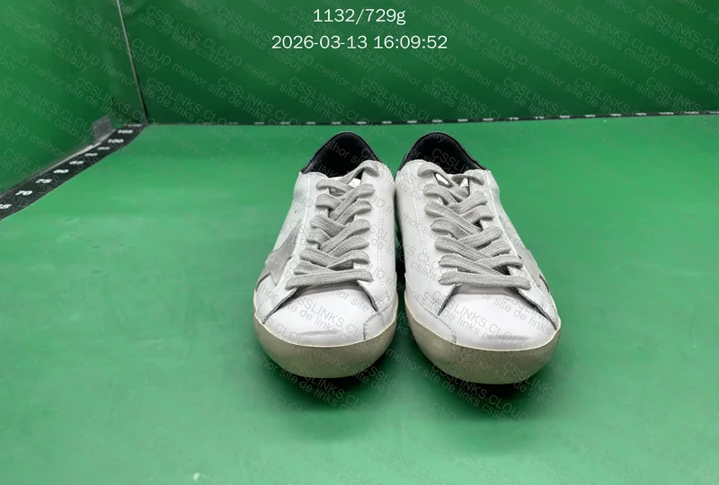 Golden Goose Superstar 4