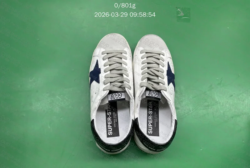 Golden Goose Superstar
