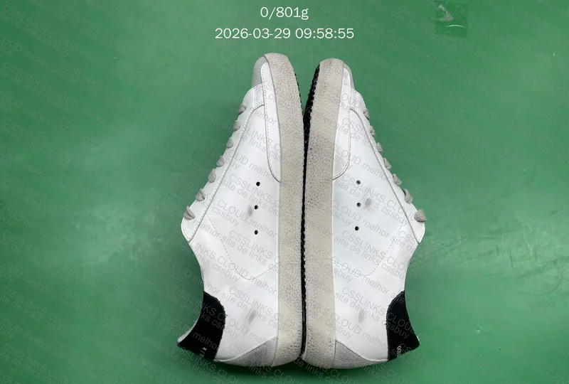 Golden Goose Superstar 4