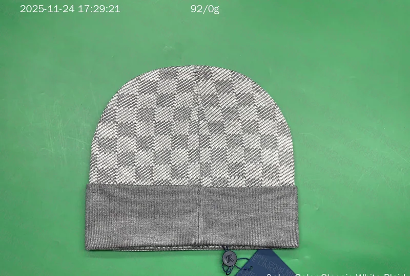 LV Louis Vuitton Gray Beanie 2