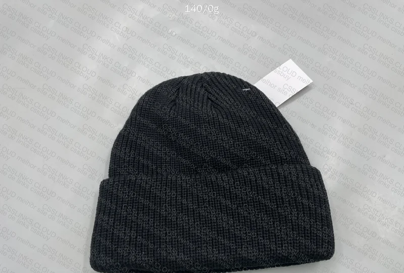 TNF Beanie/Hat 2