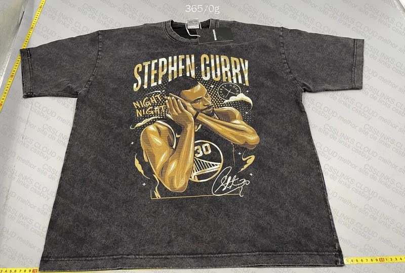 GRAPHIC TEES CURRY 2