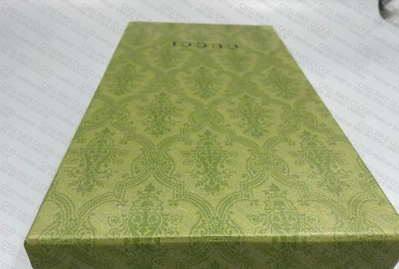 Gucci Chunky B 10