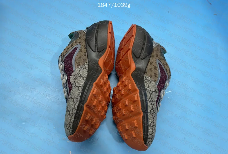 Guccy Rhyton GL? 7