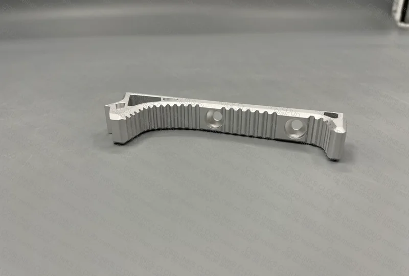 HAND GRIP ALUMINIO AIRSOFT 6