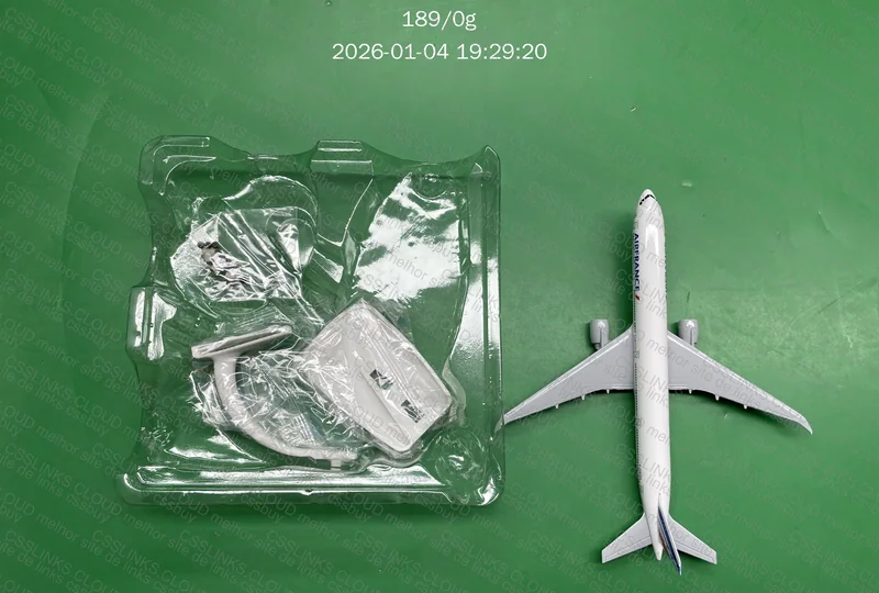 HAUL DE MINIATURAS DE AVIÃO 7