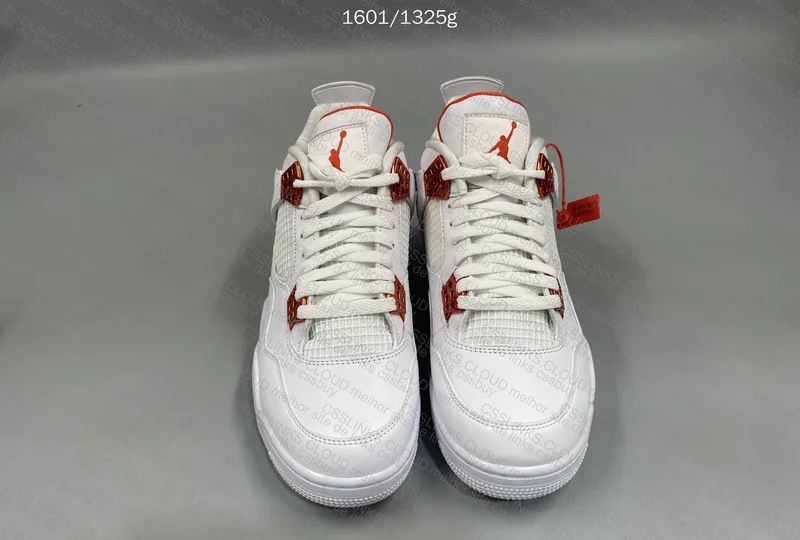 Air Jordan 4 Retro 'Orange Metallic' 3