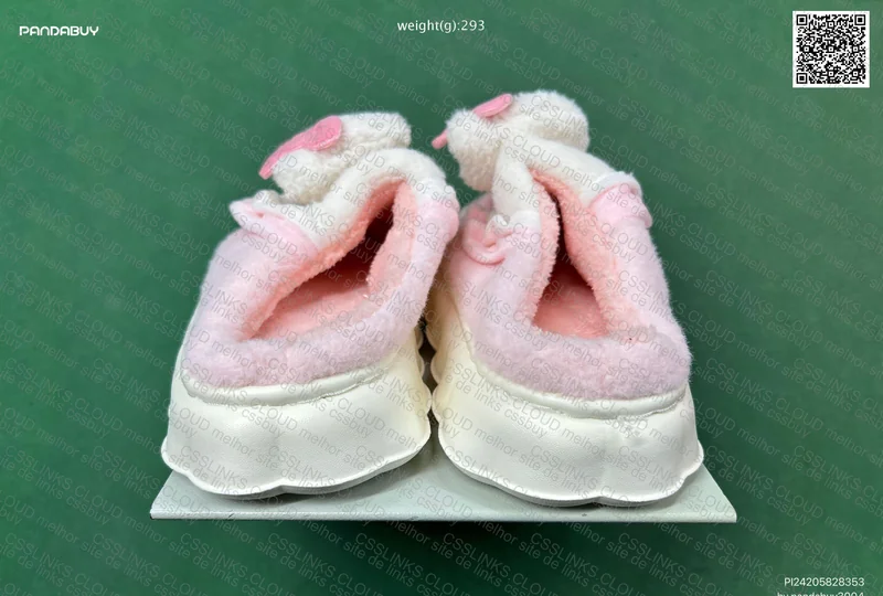 hello kitty slippers 2
