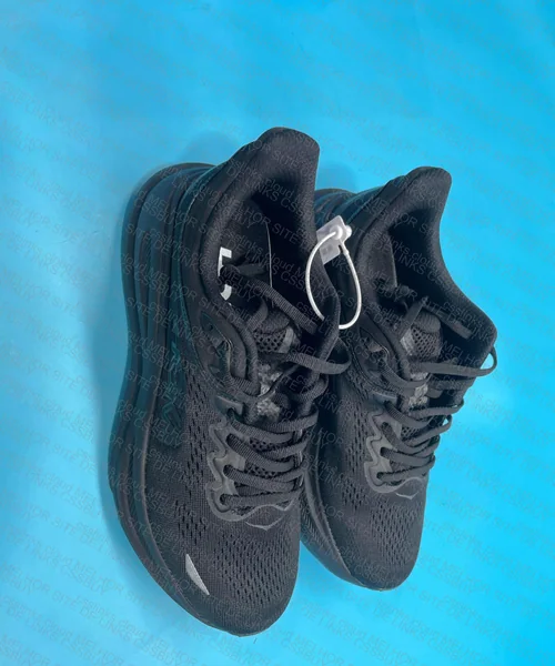Hoka Bondi 9