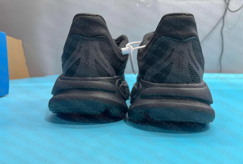 Hoka Bondi 9 3
