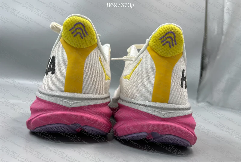 Hoka Clifton 9