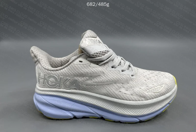 HOKA Clifton 9 - Women's 3