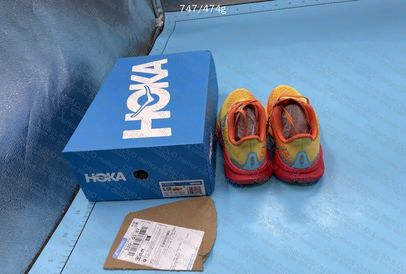 Hoka One One Mach 6 黄 9