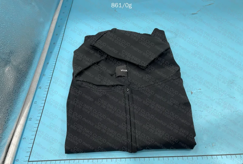 Vujadé Hoodie 2