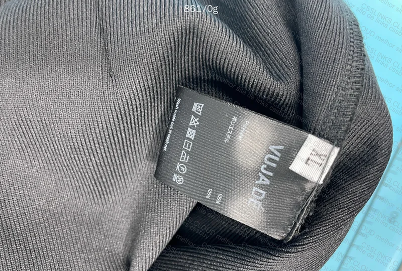 Vujadé Hoodie 4