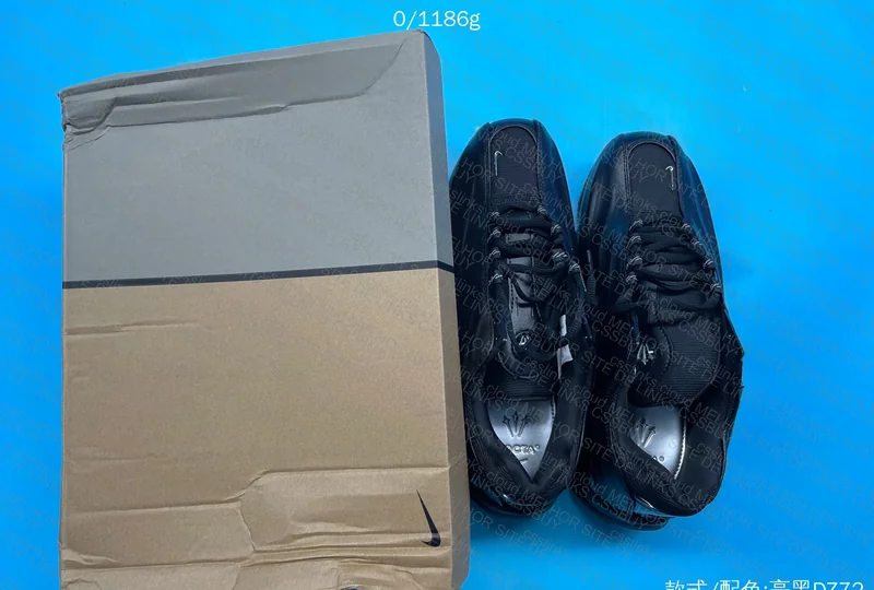 Hot Step 2 Black 8