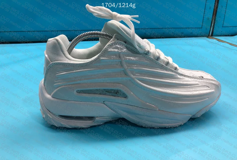 Hot Step 2 White 2
