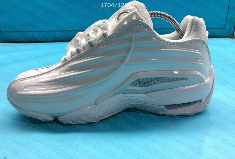 Hot Step 2 White 3