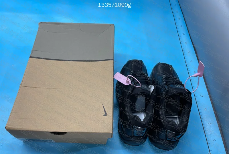 Hot Step Black 6