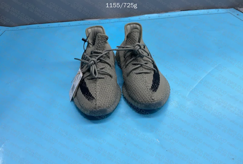HQ2059 Yeezy 350v2 "Granite"