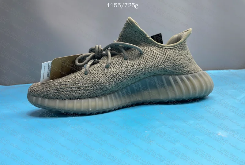 HQ2059 Yeezy 350v2 "Granite" 3