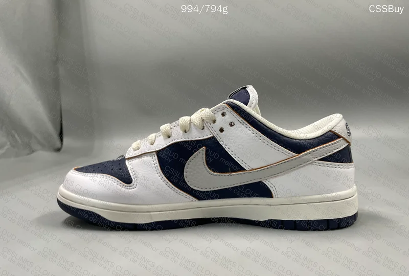 HUF x Nike SB Dunk Low New York 10