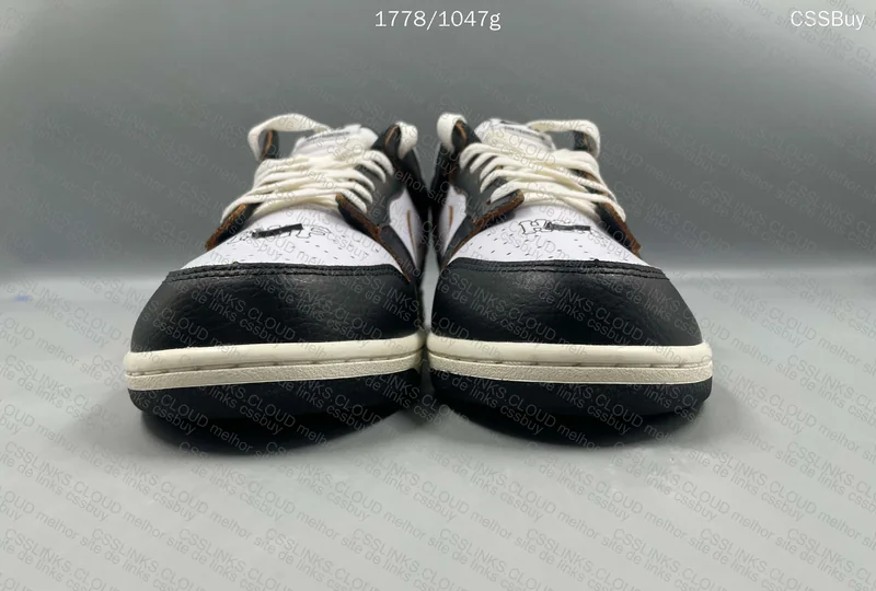 HUF x Nike SB Dunk Low OG San Francisco