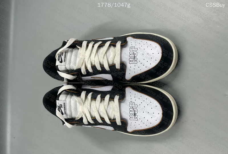 HUF x Nike SB Dunk Low OG San Francisco 5