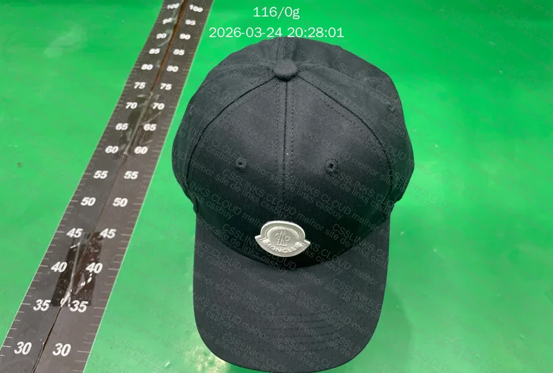 Husky Seller - Boné Moncler 2