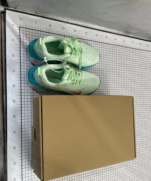 Infinity Run 4 Flyknit Green 9