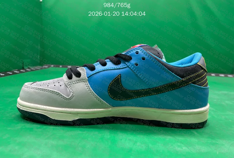 Instant Skateboards x Nike SB Dunk 2
