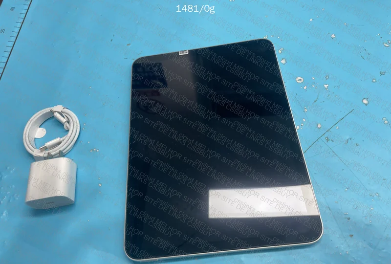 iPad 11 128GB Silver 2