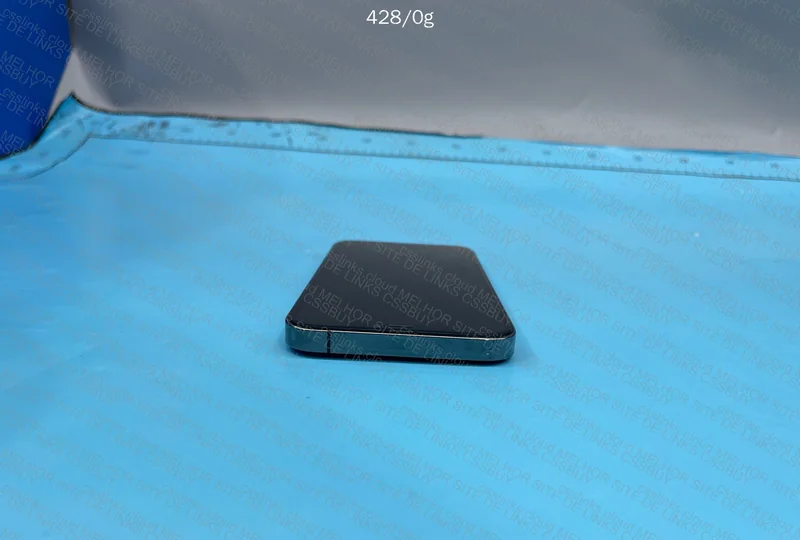 iPhone 12 Pro Battery 79% 5